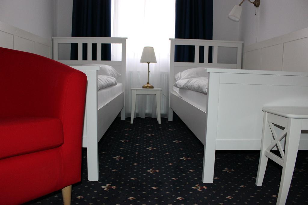 Hotel Amadeus Budweis Exterior foto