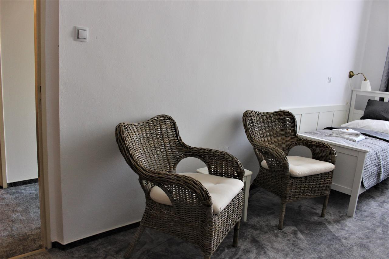 Hotel Amadeus Budweis Exterior foto